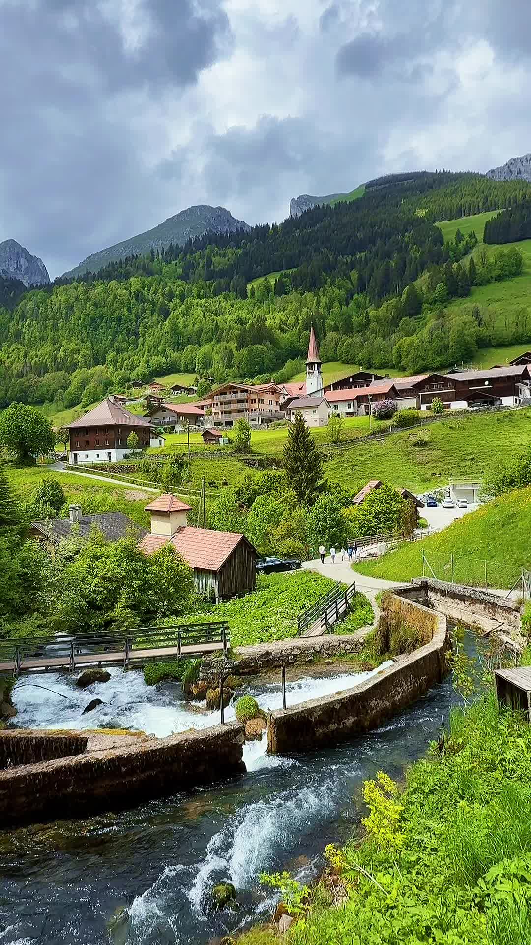 🎒 A Hidden Gem in Switzerland 🇨🇭 🌊 The Jaun Waterfall, nature&rsquo;s secret in the Fribourg🇨🇭 Alps 🌿 📍 Just 15 km from the Monts de Combes, a mysterious mountain stream disappears underground&hellip; ✨ &hellip;and re-emerges here, in a 12-meter-high waterfall of wild beauty. 💧 728 L/sec on average, peaking over 6000 L/sec during heavy rain &mdash; a raw force harnessed since 1912 for green energy ⚡️ 🔍 In 1922, scientists dyed the stream upstream, the color took 11 days to appear at the waterfall. 🧪 What they discovered? A tight network of underground tunnels, no large chambers, just narrow, secret pathways&hellip; 🌌 But the most surprising part? This is a powerful cosmo-telluric site ⚛️ Stand in front of the cascade. Breathe deeply and slowly&hellip; 💫 You&rsquo;ll feel the &ldquo;liquid light&rdquo; an energy vortex reaching 13,500 Bovis units. A crystal-clear frequency. A vibrational shock. An inner reset. (Source: Blanche Merz, Hauts lieux cosmo-telluriques en Suisse, &Eacute;d. Georg) 🎥 This isn&rsquo;t just a place to visit. It&rsquo;s a place to feel. 🌬️💙 #waterfall #jaunwaterfall #fribourg #hiddengems #swiitzerland #schweiz#schweizhealingvibes #nature #naturephotography #schweiz🇨🇭 #swiss #switzerlandtravel #switzerlandnature #svizzera #traveltiktok #waterfalls #beautifulview #explore #explorepage✨ #trip #roadtrip #tiktoktravel #calm #fyp #creatorsearchinsights